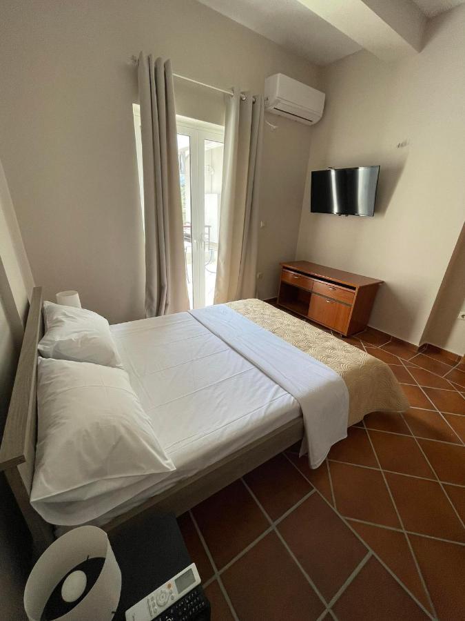 Allagiannis Group Apartments Markópoulon Eksteriør bilde